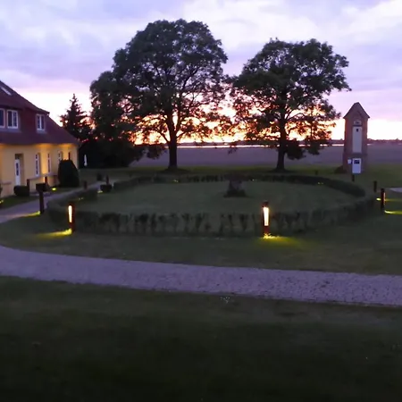 Galerie F West Gingst